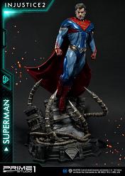 DC Comics: Injustice 2 - Superman Statue