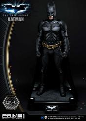 DC Comics: The Dark Knight - Batman 1:2 Scale Statue